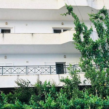 White Panorama Apartment Sarandë Buitenkant foto