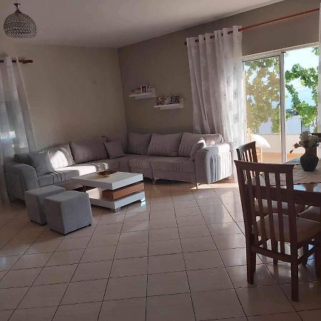White Panorama Apartment Sarandë Buitenkant foto